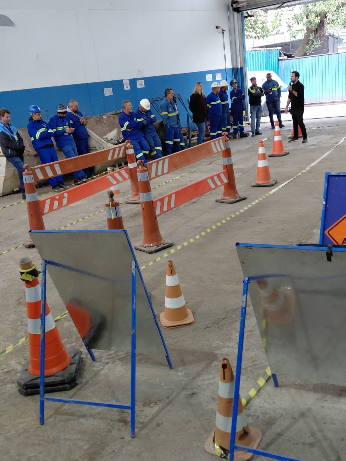 Sinalização de obras - Pista pratica